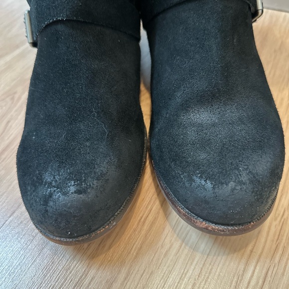 Ugg Leather Women's Black Knee-High Boots - Picture 7 of 15